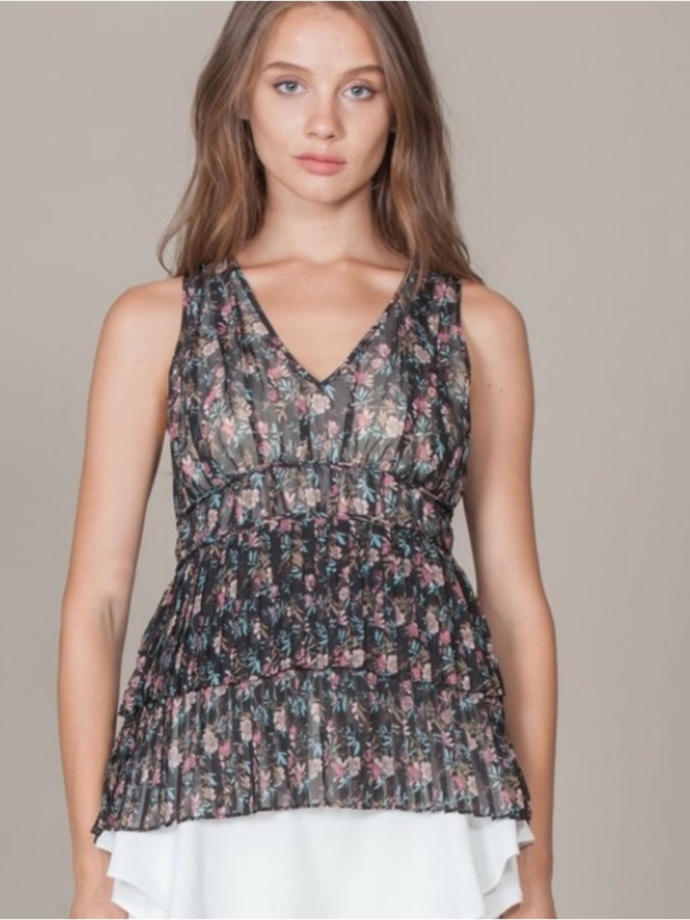 Foxidox Antonia Black Floral V Neck Sleeveless Ruffle Blpuse Coquette Peplum